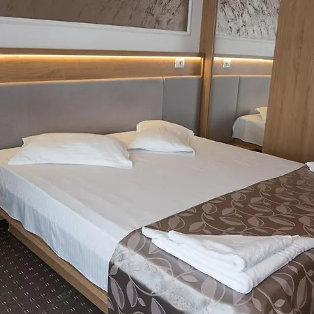 Complex Hotelier Steaua De Mare - Delfinul Otel