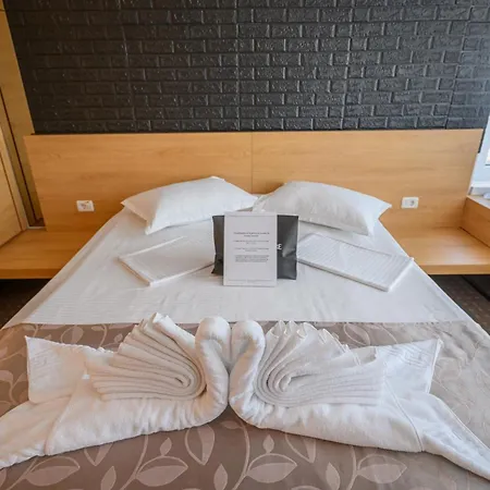 Otel Complex Hotelier Steaua De Mare - Delfinul 3*