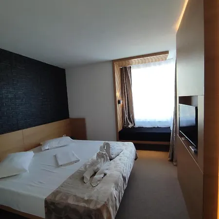 Complex Hotelier Steaua De Mare - Delfinul 3*
