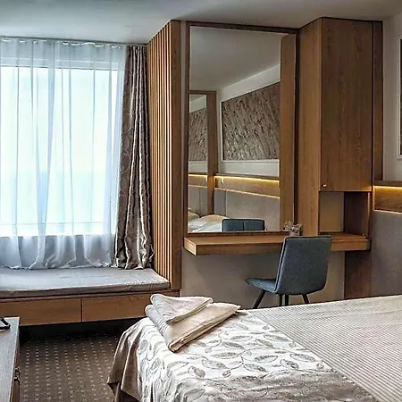 Complex Hotelier Steaua De Mare - Delfinul