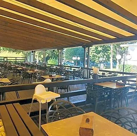 Complex Hotelier Steaua De Mare - Delfinul Szálloda 3*
